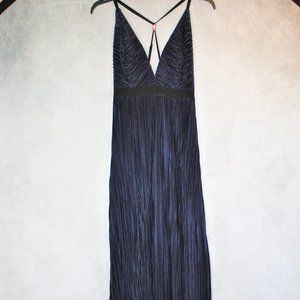 STYLESTALKER Plunging Neckline Crepe Maxi Dress